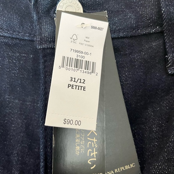 NWT Banana Republic Ultra High Rise straight Leg in rinse - Picture 3 of 7